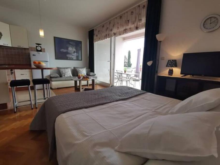 Maia'S Beach Studio Znjan Split Eksteriør bilde